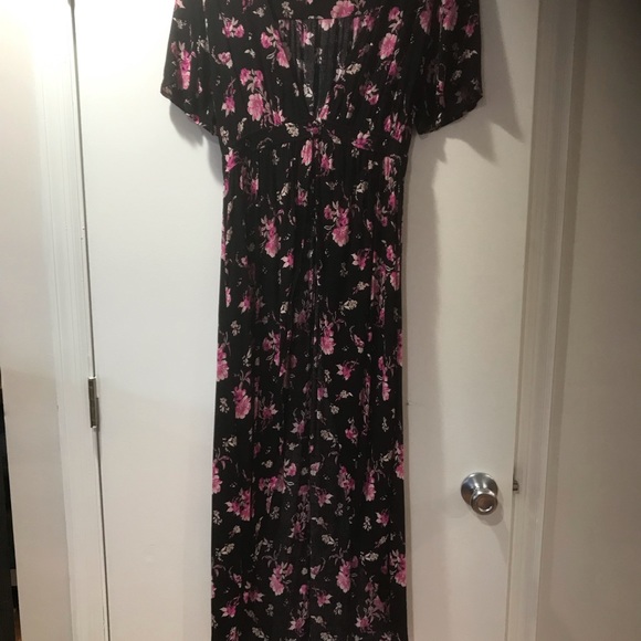 BP Floral Kimono. - Picture 1 of 9